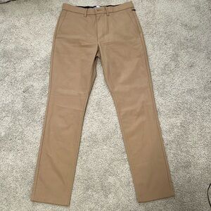 Old Navy Ultimate Tech Slim Pants 30x32